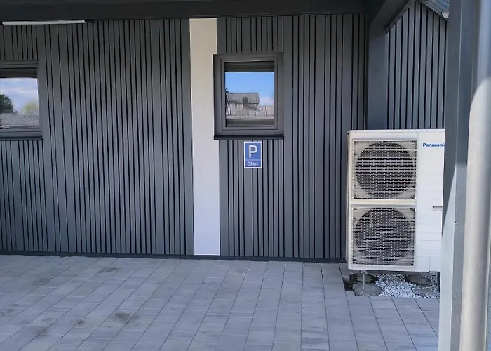 Stadt Und See Nahes Wohnen Mit Grosser Terasse Und Carport Parkplatz *